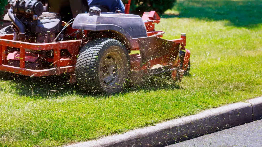 lawn mowing lincoln ne